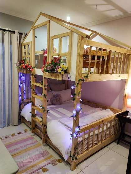 Bunk beds - Cottage House