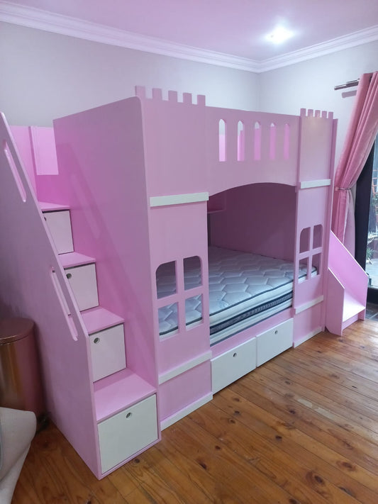 Bunk beds - Castle